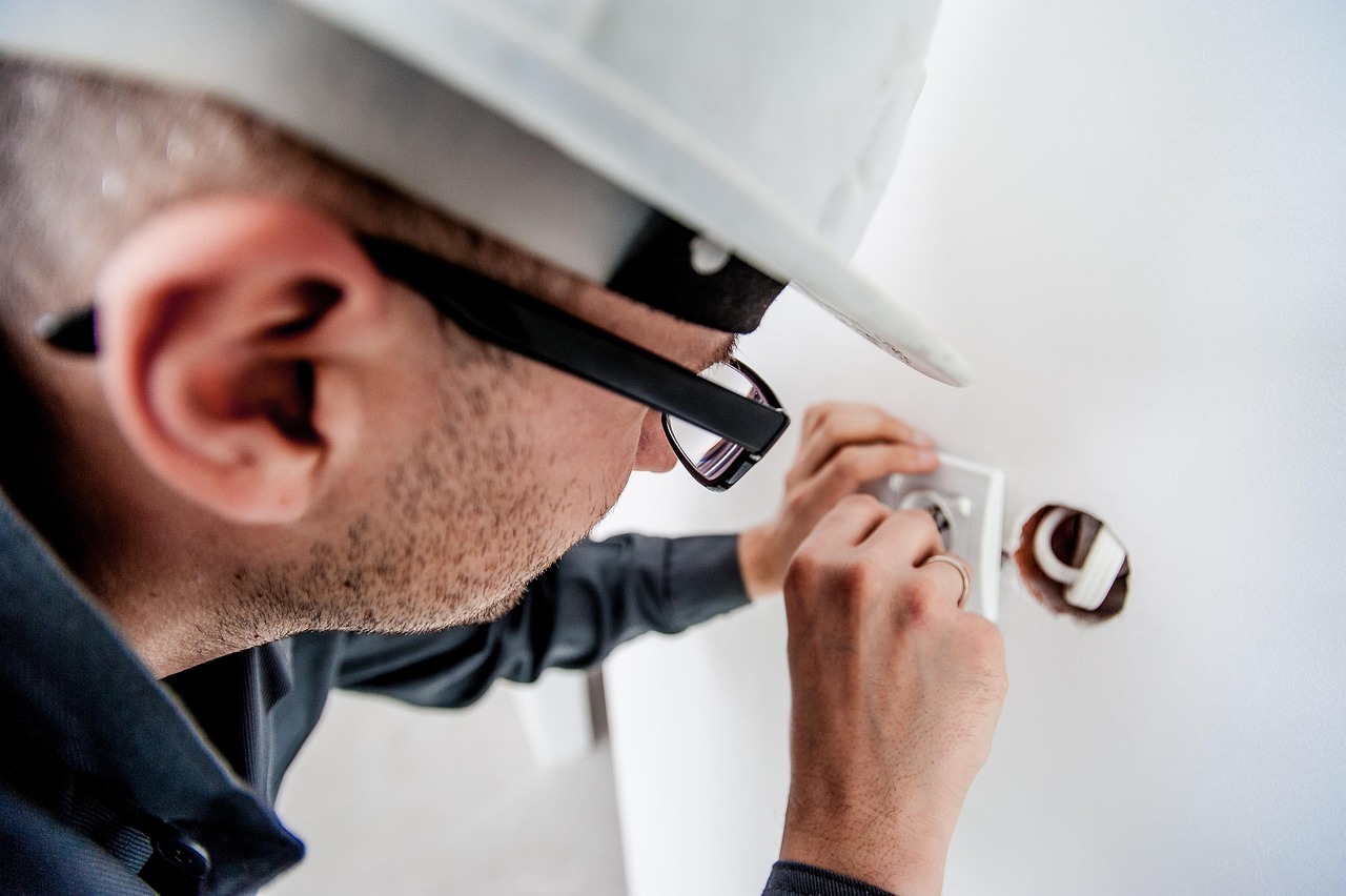 Este cautat un curs de electrician pe piata muncii?